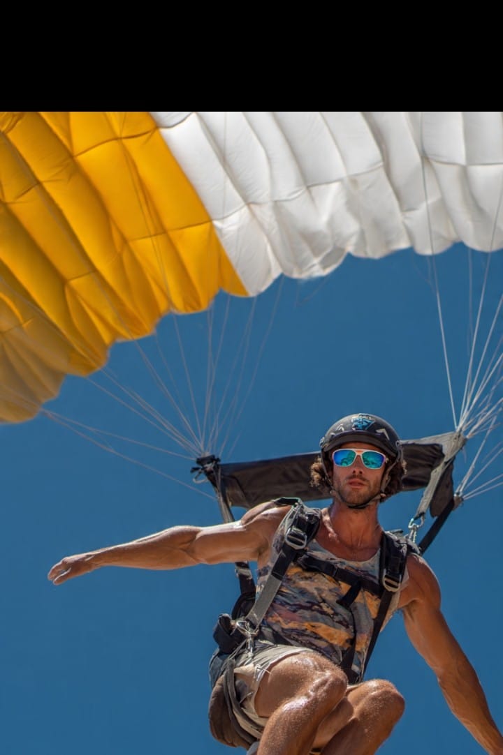 <em>Darío Hernandez</em>